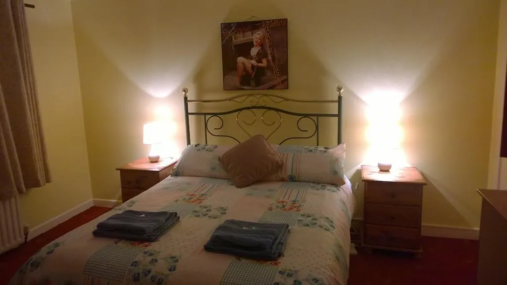 Mulberry Lodge B&B-1