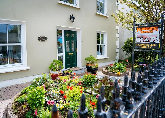 Plougastel House B&B Westport